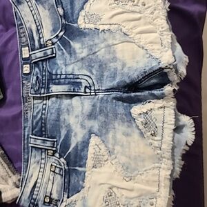 Ladies miss me size 32 shorts